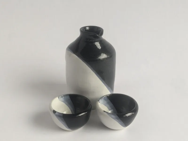 Night Horizon Serving Bottle Set Pitcher